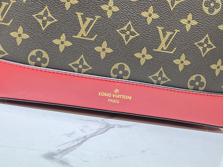 Bolsa LOUIS VUITTON
28x20x11.5cm