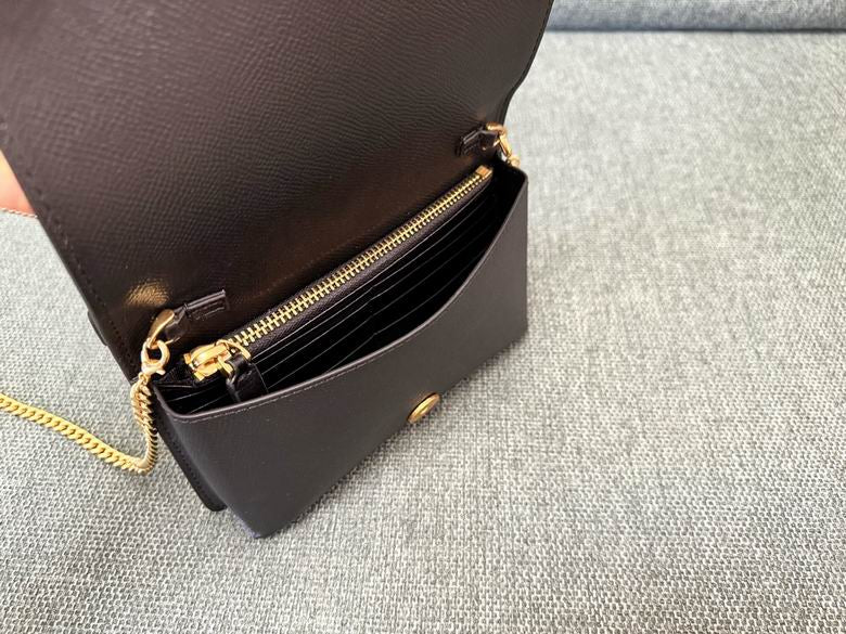 Bolsa Garavani VLogo Signature Crossbody Bag