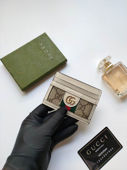 Tarjetero Gucci 10x7cm