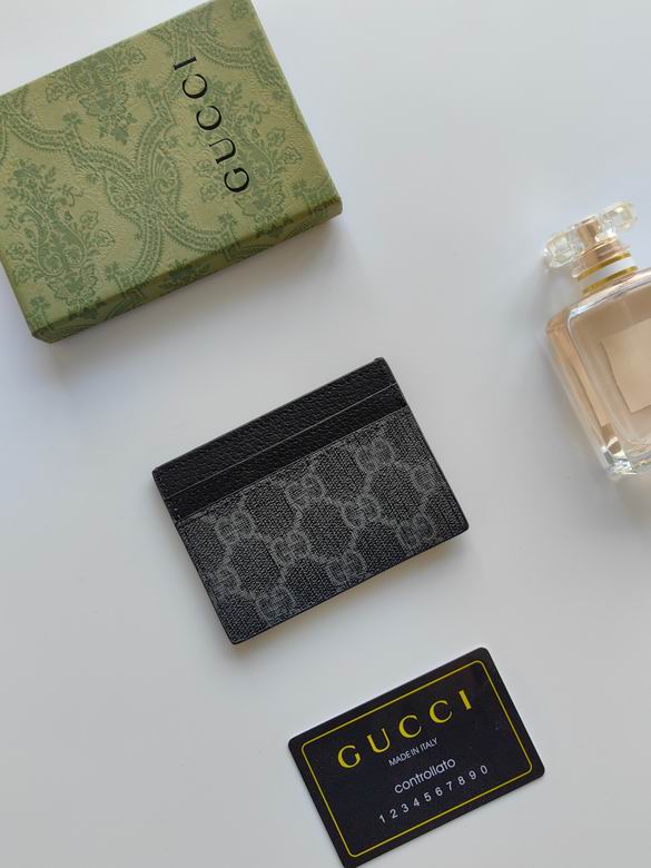 Tarjetero Gucci 10X7cm