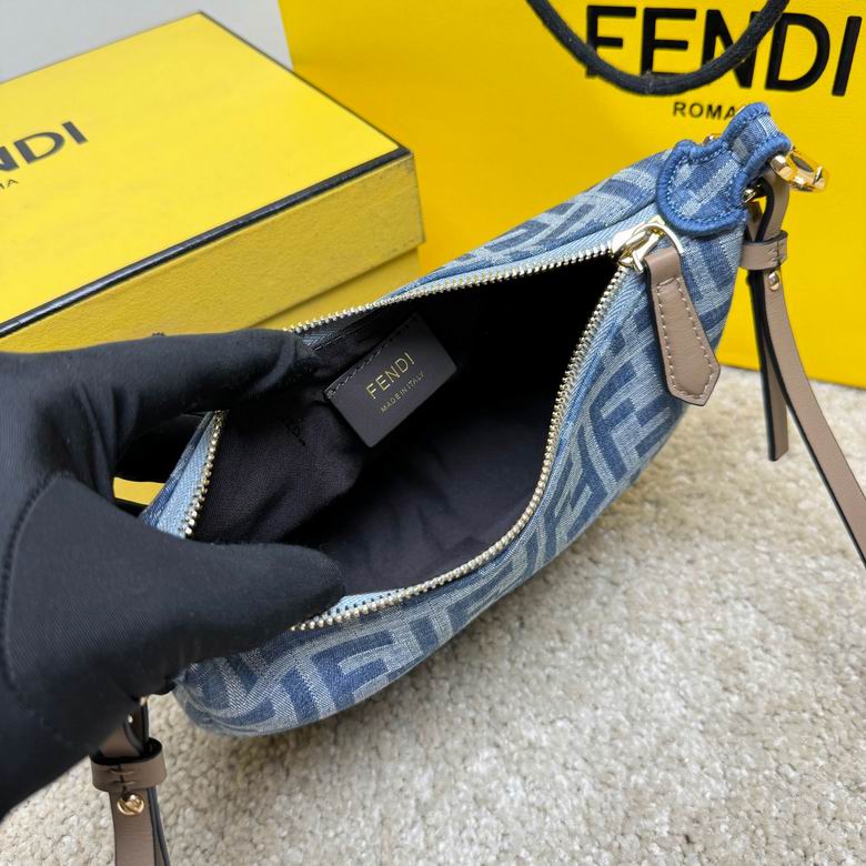 Bolsa Fendi 20X13X7.5cm