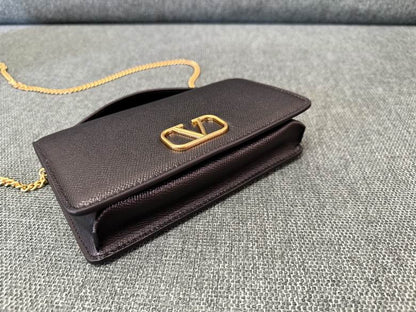 Bolsa Garavani VLogo Signature Crossbody Bag